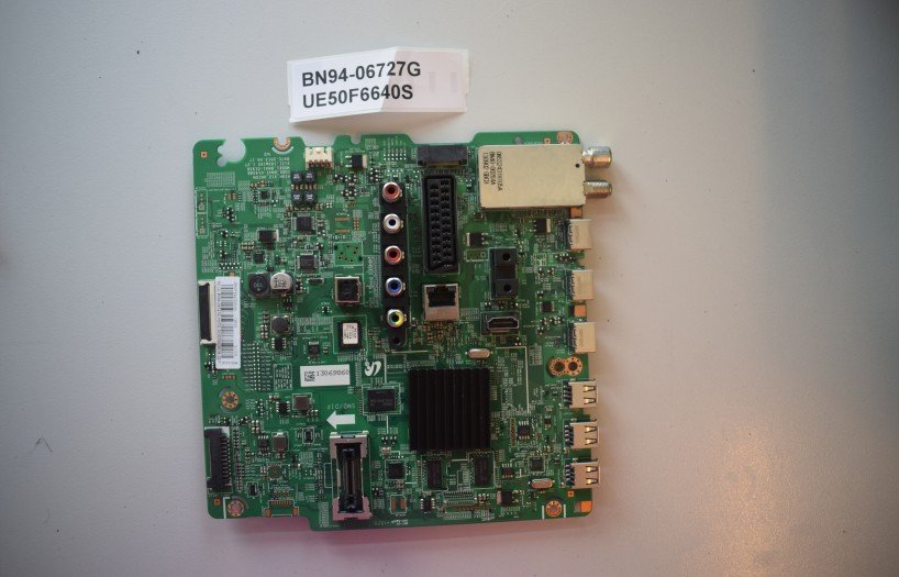 BN94-06727G UE50F6640S