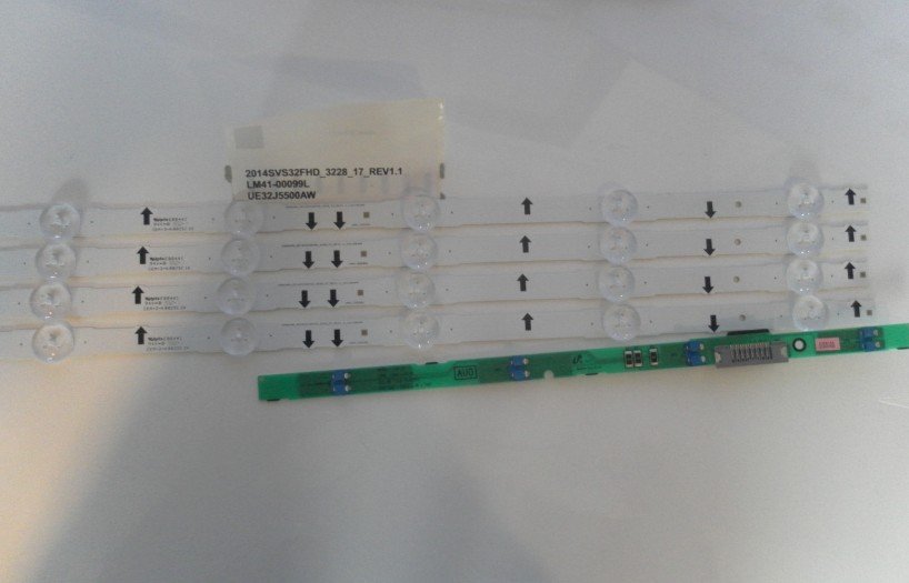 2014SVS32FHD_3228_17_REV1.1 LM41-00099L UE32J5500AW