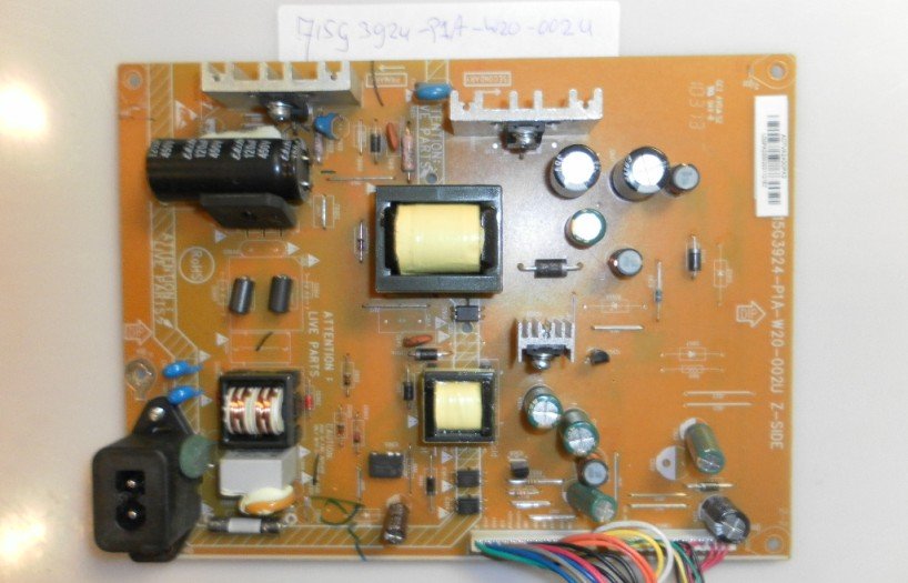 715G3924-P1A-W20-002U