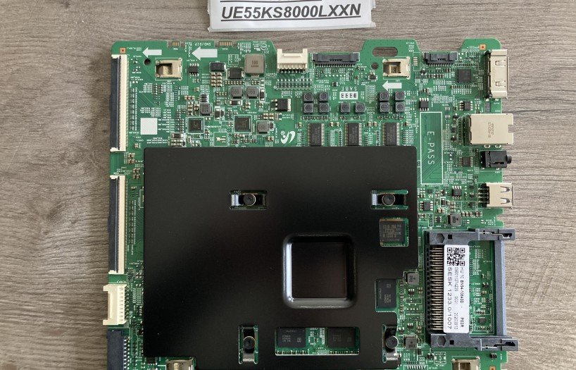 BN94-10843D UE55KS8000LXXN